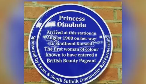 Anne Odeke Blue plaque for Princess Dinubolu unveiled in Southend in Essex in 2023