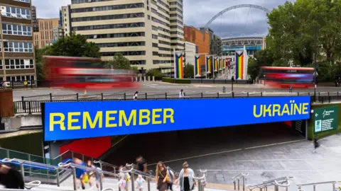 Aron Klein Digital installation which says 'Remember Ukraine'