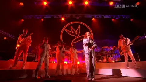 BBC Alba Jess Glynne