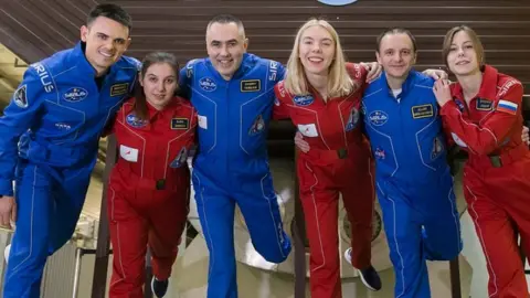 NASA Sirius-19 participants, March 2019