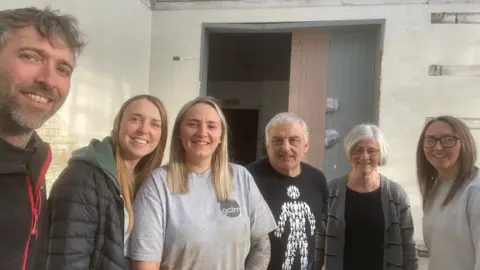 Generator CIC Generator volunteers