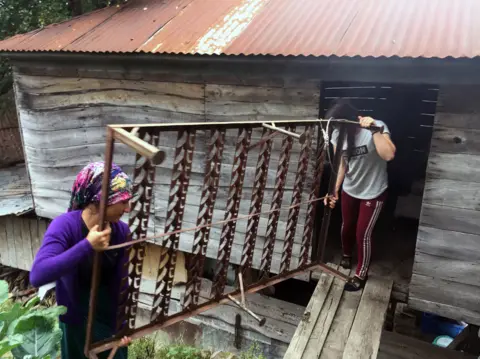 Reyan Tuvi Worker's shack