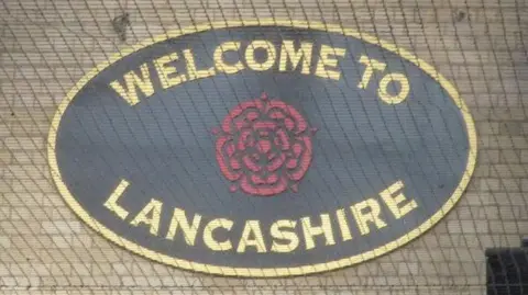 Welcome to Lancashire sign