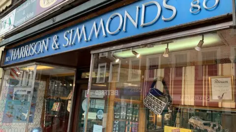 Harrison & Simmonds, Bedford