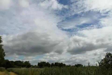 BBC Weather Watchers/Wendy Windblows Picture of a fallstreak hole cloud formation taken in Wood Walton, Cambridgeshire.