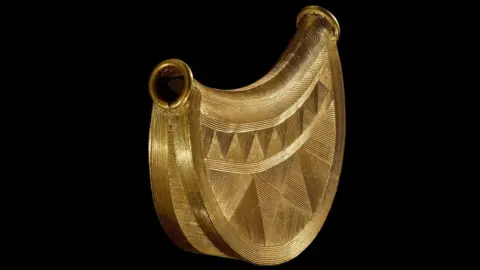 Lincolnshire County Council Sun pendant