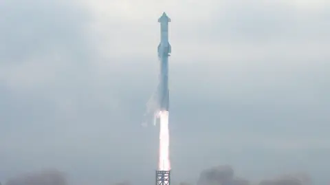 The Reuters Starship rocket launches in June 2024