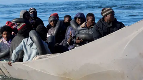 Migrant boats in the Mediterranean: Why are so many people dying?