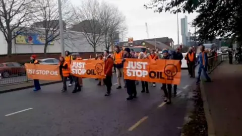 juest stop oil protesters on regents road