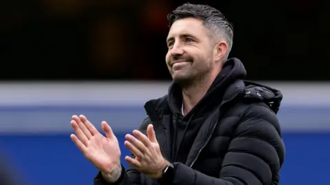 Alan Sheehan applauds Swansea's fans