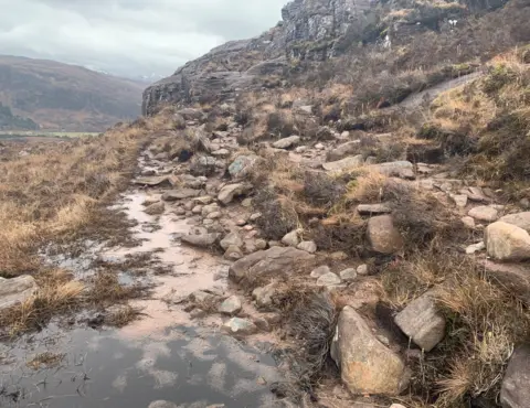 OATS Path erosion on An Teallach