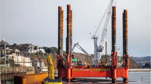 Network Rail Wavewalker