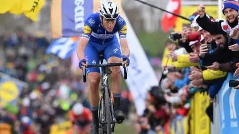 Getty Images Niki Terpstra became the first Dutchman since Adrie van der Poel in 1986 to win the race