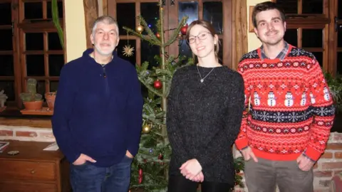 Family photo Jack Last with his dad Mike and sister Jasmine