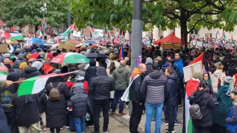 Ashraf IH Timol people at demo