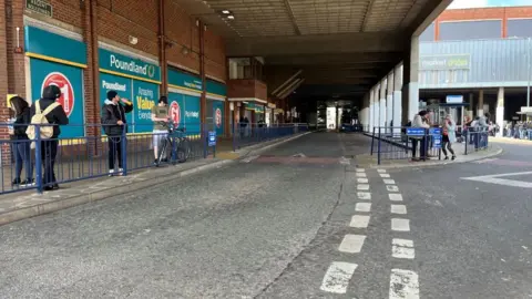 Andrew Turner/BBC Western lane of Market Gates bus station in Great Yarmouth
