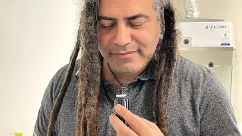 Natalie Lisbona Yaniv Mama, founder Moodify