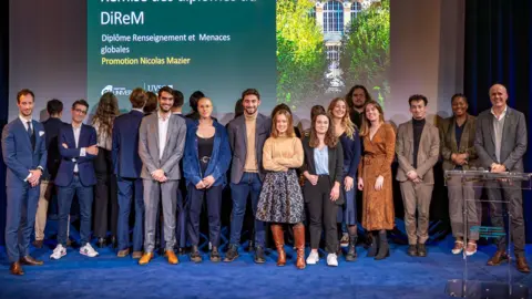 Sciences Po Saint-Germain Students on the diploma course, with some standing with their backs to the camera
