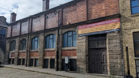 Steve Jones/BBC A view of the former wool warehouse in Bradford 