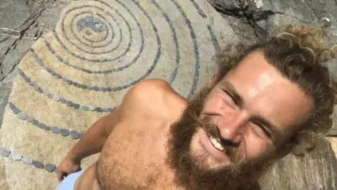 Sam Bennett Sam Bennett