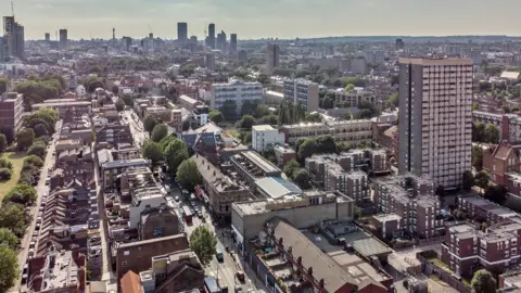 Roy JAMES Shakespeare - Getty Bethnal Green