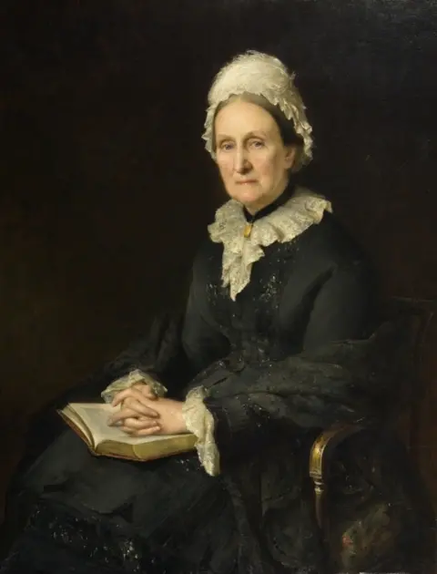 Dundee University Mary Ann Baxter