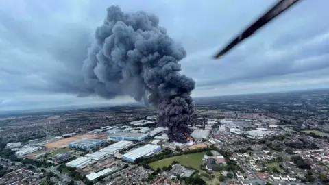 Thomas/Helimed 53 The fire seen from an air ambulance