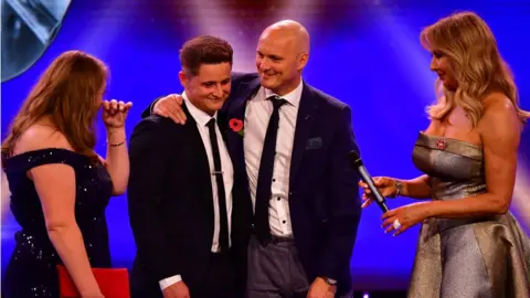 Daily Mirror Daniel Nicholson on stage with Jack Moore and Billie Manley