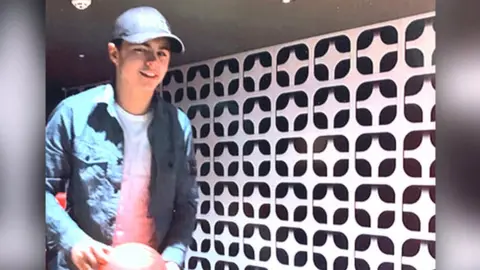 Family photo Harry Baker