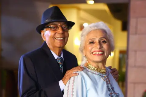 Meena Vohra The couple recently celebrated their 50th wedding anniversary