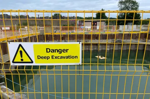 Derby Mountain Rescue Team The ducks before they were rescued