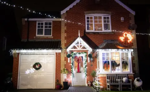 Richard Lee Homes in Houghton le Spring decorated for Christmas