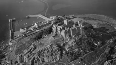 Historic England Archive/Harold Wingham Collection St Michael's Mount