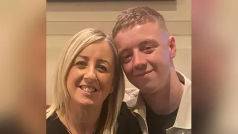 Family Photo Ben with mum Carla King