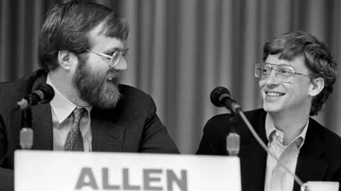 Getty Images Paul Allen and Bill Gates at an 1987 event