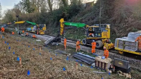 Network Rail Fareham-Eastleigh railway repairs