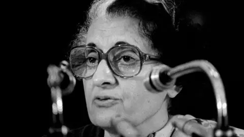 Prime minister Indira Gandhi (1917 - 1984) addressing a press conference in New Delhi on February 25, 1983. (Photo by Sondeep Shankar/Getty Images)