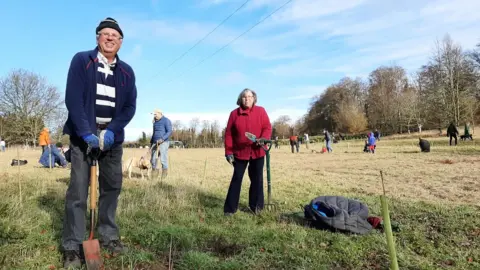 Defra Madingley volunteers tree planting