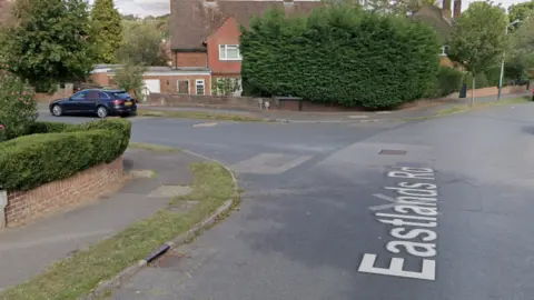 A google map image of Eastlands Road in Tunbridge Wells, near to the junction with Waterdown Road, where a woman fell off her e-scooter on Sunday 16 February, 2025.