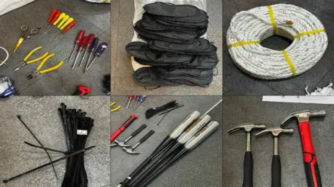 Cable ties, eye masks, ropes, baseball bats and hammers were prepared to arrest the members of the National Electoral Commission. 