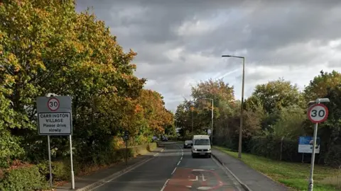 Google Manchester Road, Carrington