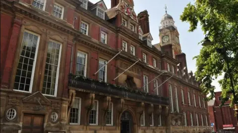 Google Leicester Town Hall