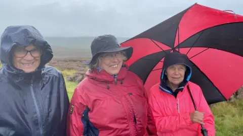 Alice Hutton, Mhairi Telford, Margaret Pool