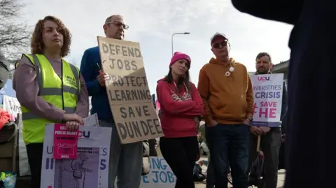 UCU members on a University of Dundee picket line.