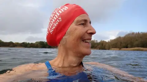 Imogen Radford Imogen Radford swimming