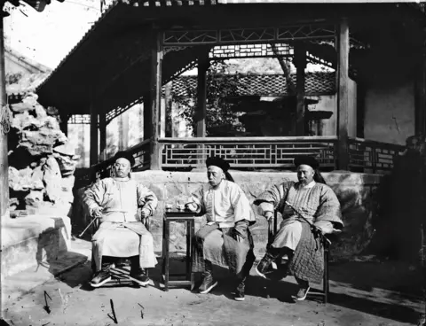 Wellcome Collection, London Three Manchu Ministers at the Office for Foreign Affairs Beijing 1871–72