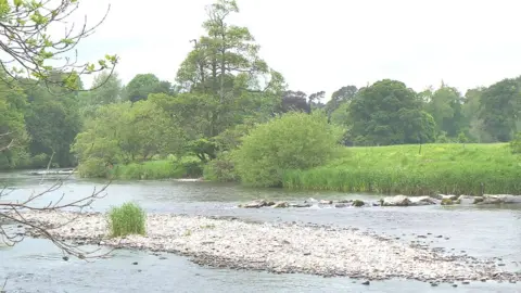 Jim Barton River Tweed