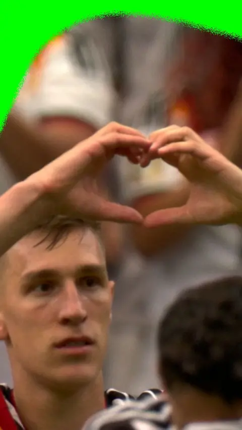 Nico Schlotterbeck flashed fans a hand heart to celebrate scoring for Germany against Curacao in the 2026 World Cup.