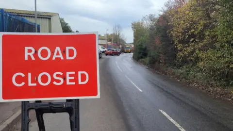 LDRS/ Jonathan Sutton Road closed