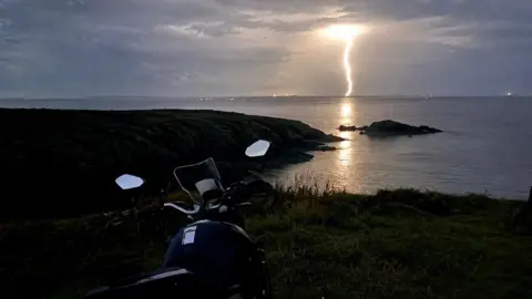 Lightning over sea 